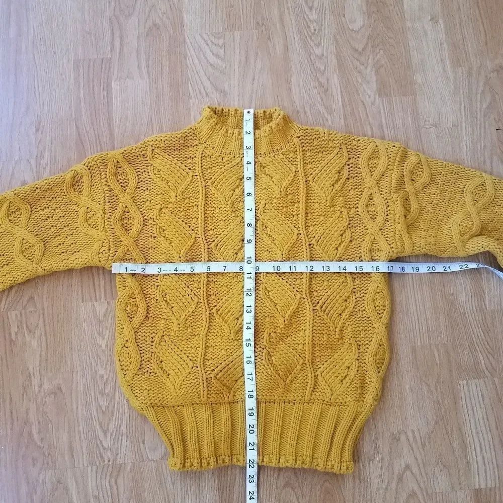 Love by Design Textured Cable Knit Sweater - Picture 7 of 9